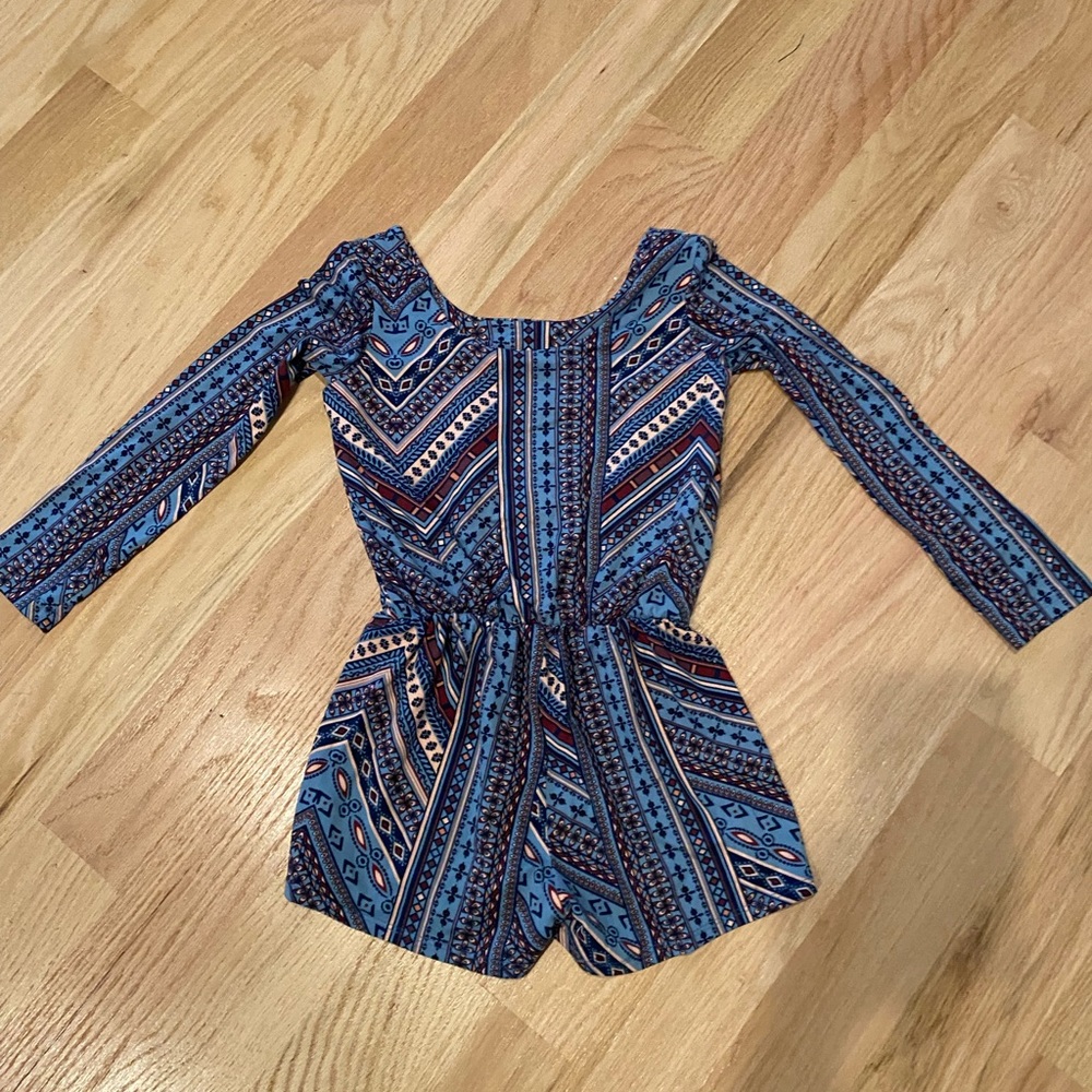 Girls Romper Size Small - like new